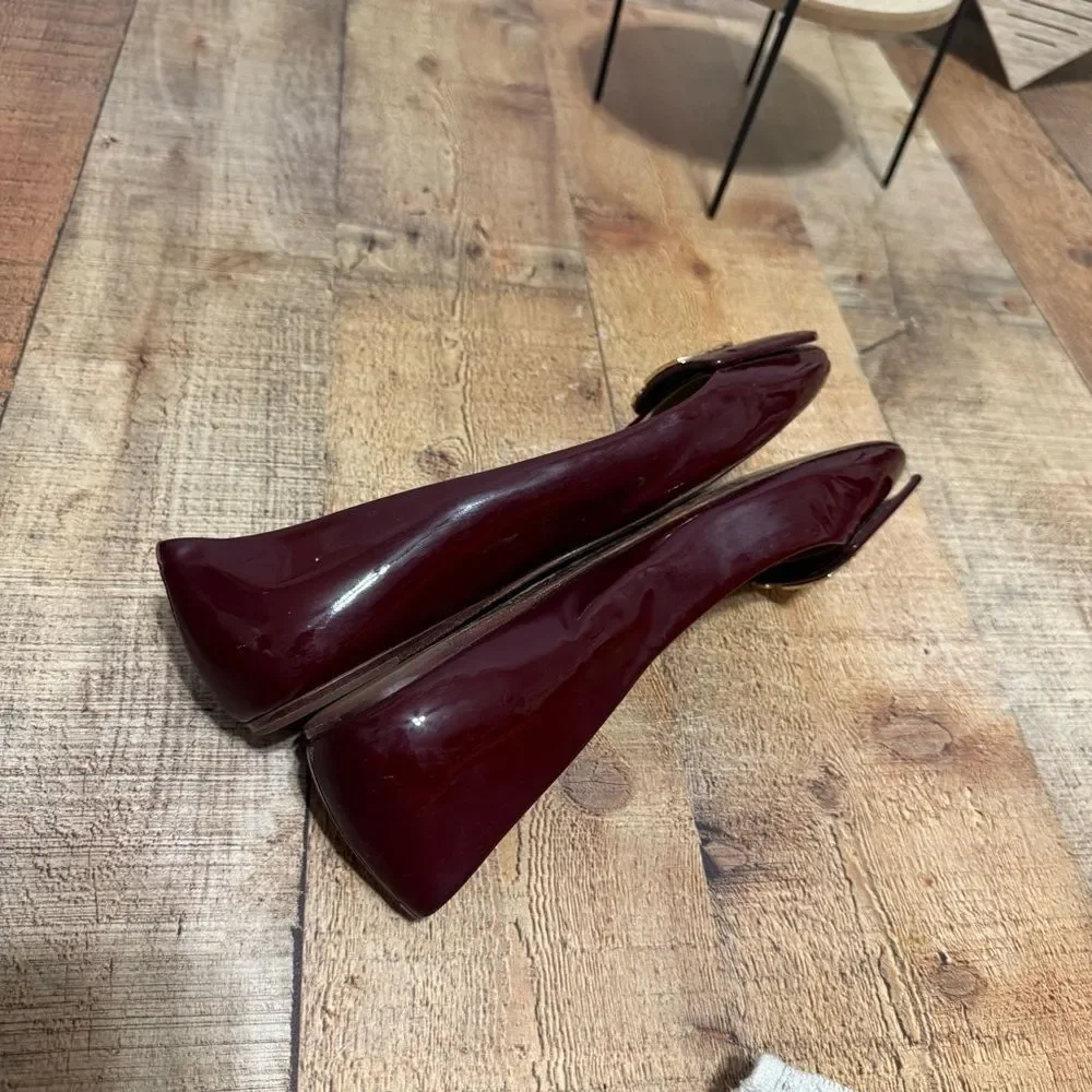 Tory Burch Size 8.5 Square toe Logo Oxblood Soft Patent Leather Flats